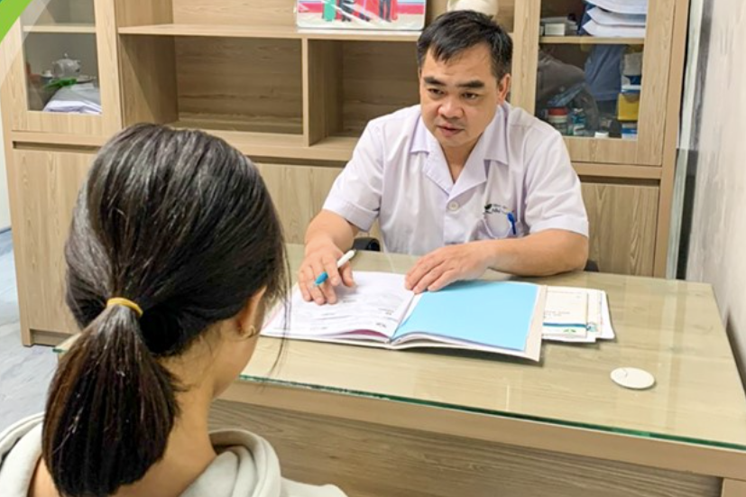 Một nữ sinh bị ‘rối loạn tâm lý’ nhập viện vì mẹ đặt áp lực phải học giỏi nhất